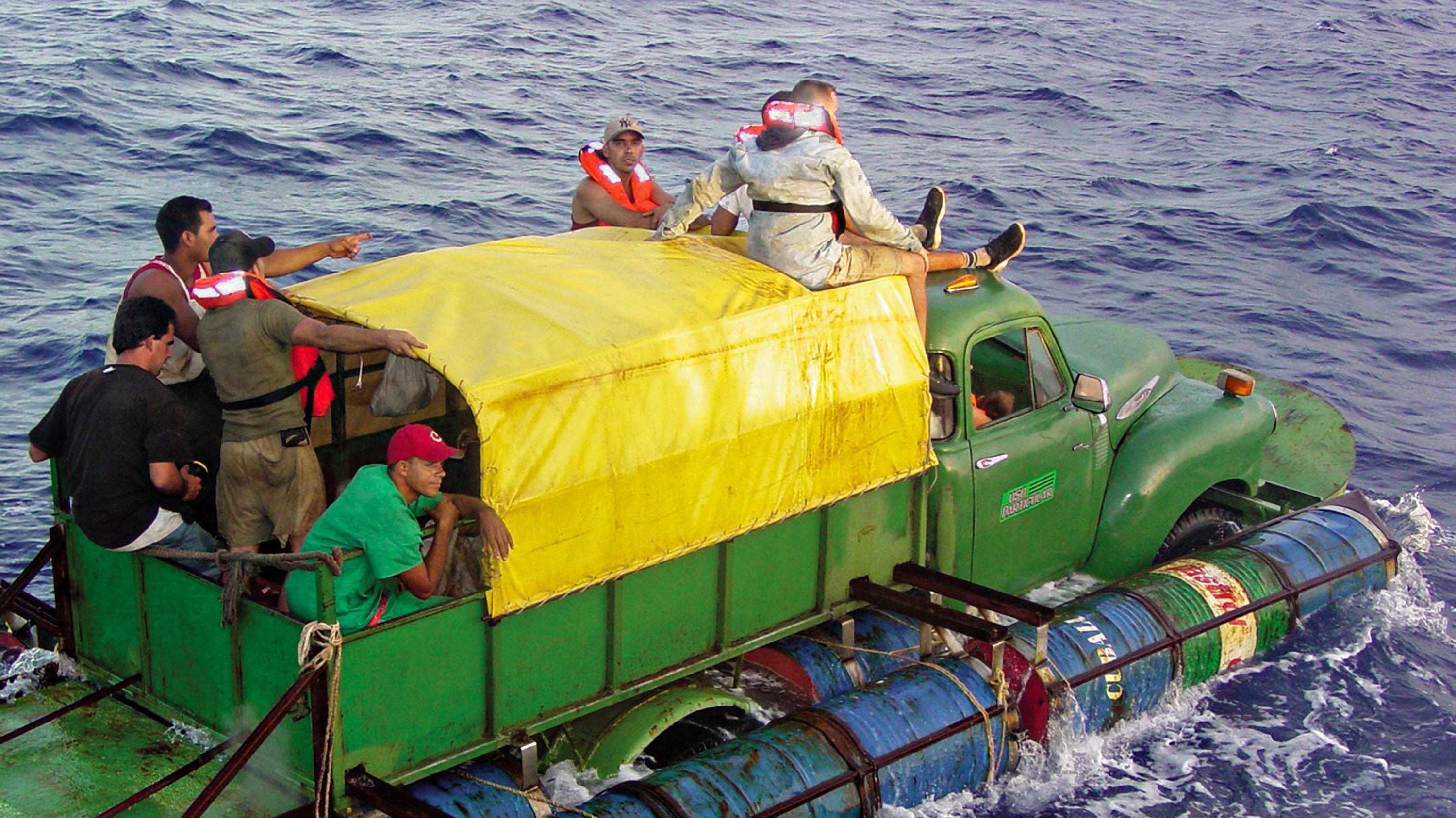 Cuba non è mai stata peggio: ridotta a pagare i debiti in rhum