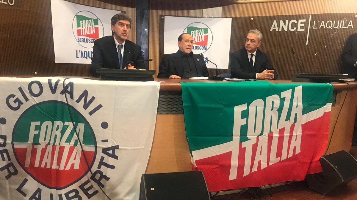 Berlusconi: "Servirà una correzione, faranno la patrimoniale"