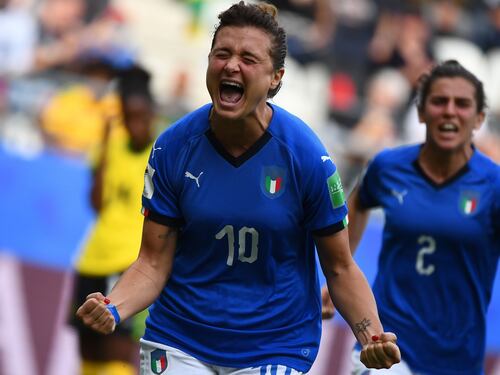 Mondiali femminili, l'Italia supera 5-0 la Giamaica: tris di Cristiana Girelli