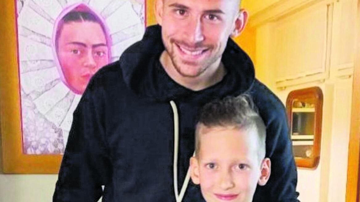 Vicario e il baby fan venuto dalla guerra