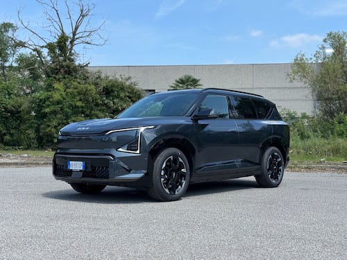 Kia EV5 GT-Line: il SUV elettrico per la famiglia, tanto spazio e comfort per tutti