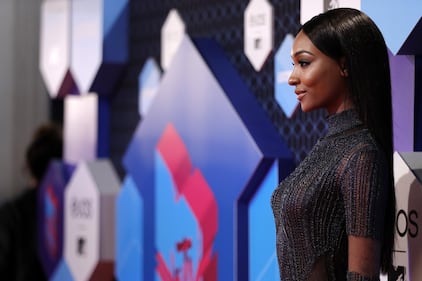 Jourdan Dunn sexy e nuda agli MTV Europe Music Awards 2016 2