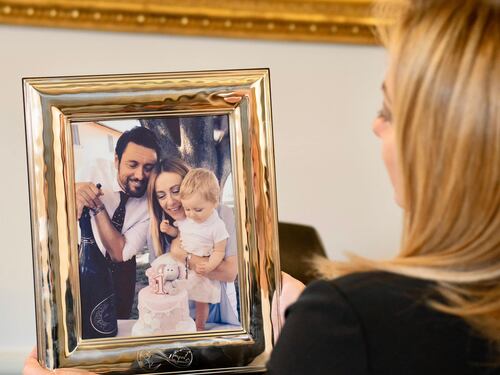 Immagini d'epoca, ritratti di famiglia e moto. Il Palazzo festeggia i papà, non "genitore uno"