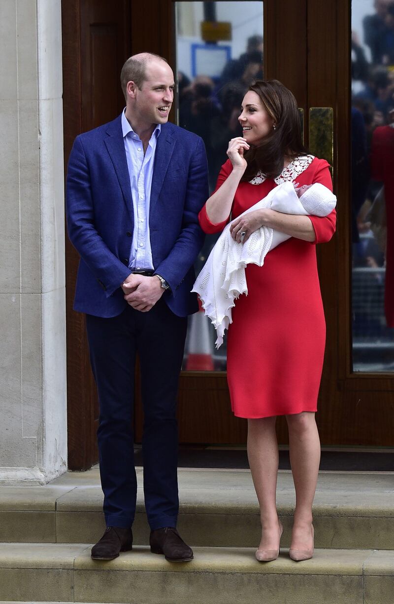 Kate Middleton e il Principe William col Royal Baby 6