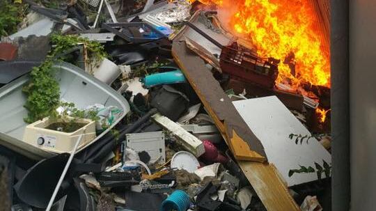 Nuova bomba rifiuti a Roma: la metà rischia di restare in strada