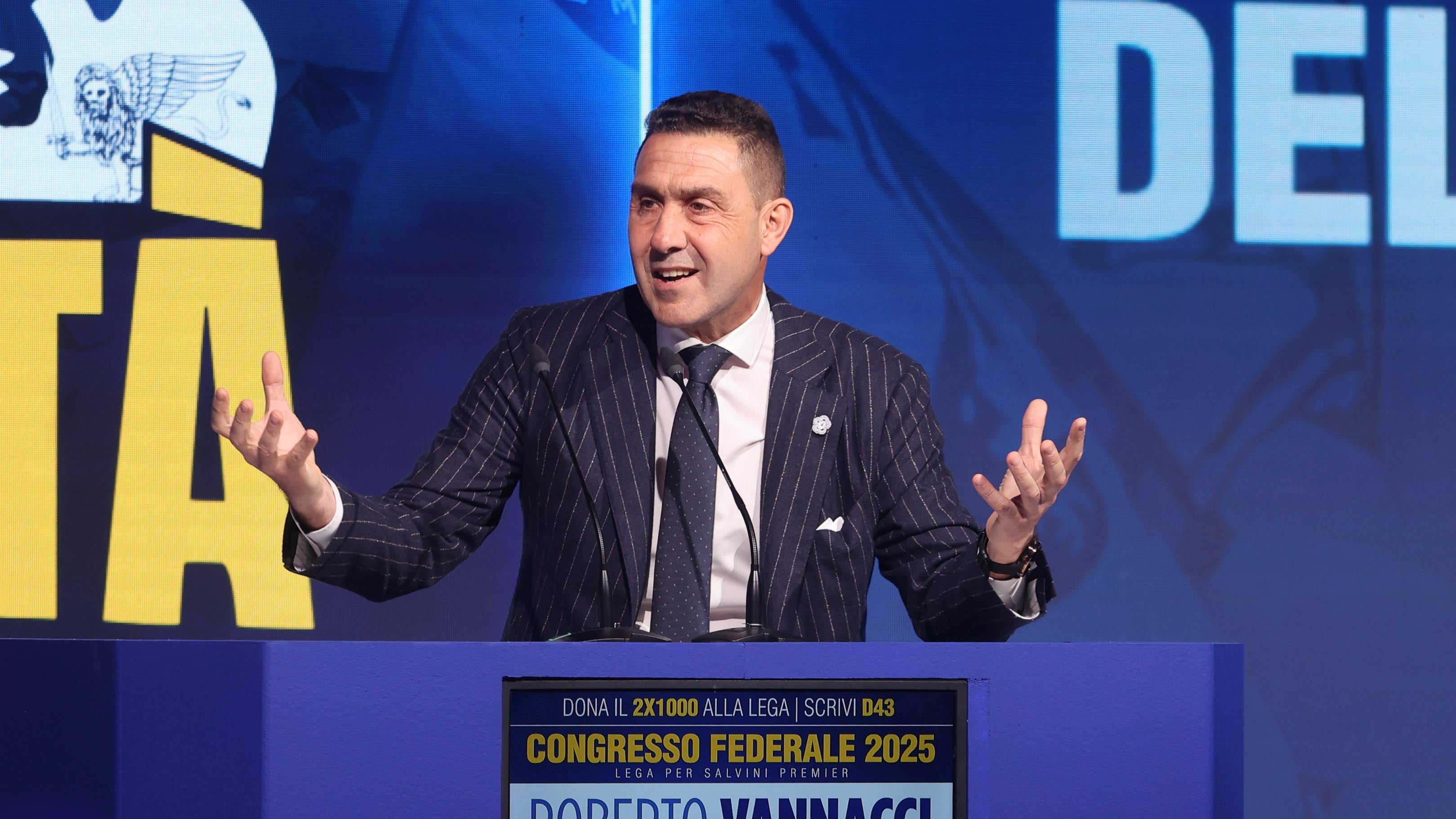 Dai "rossi" ad Avs: alle urne avanzano le liste estremiste. Vannacci non sfonda