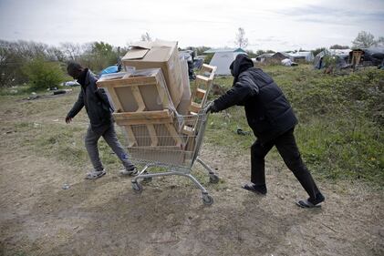 Calais invasa dai migranti 5