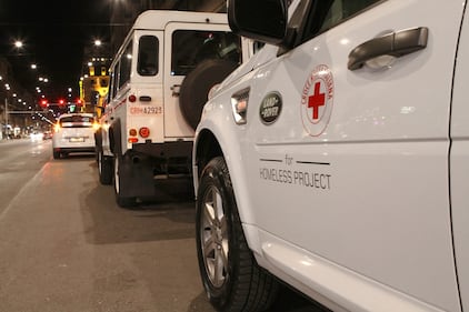 Land Rover e Croce Rossa, strade di solidarietà 7