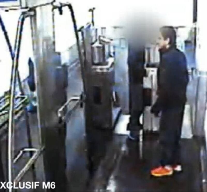 Abaaoud in metro dopo la strage 3