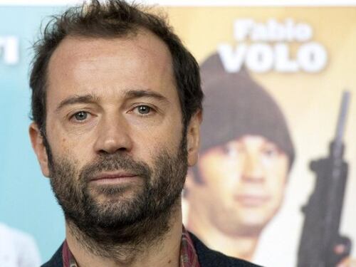 Fabio Volo lancia un appello a Maria De Filippi: "Prendimi ad Amici"