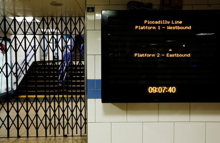 Londra, caos per lo sciopero della metropolitana 13