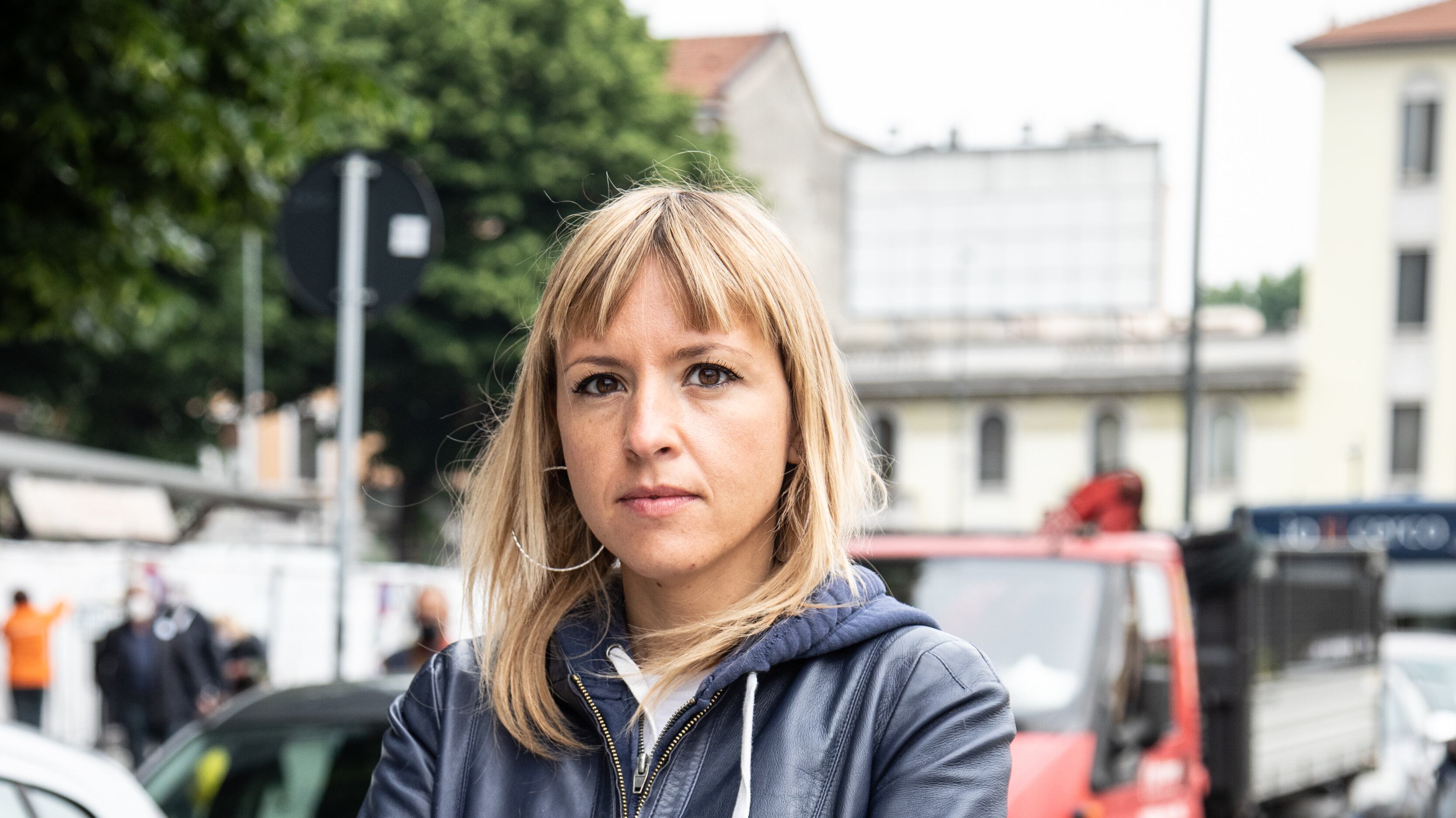 "Bella ciao" per zittire la Sardone. Lei li gela: "Siete solo dei poveri comunisti"