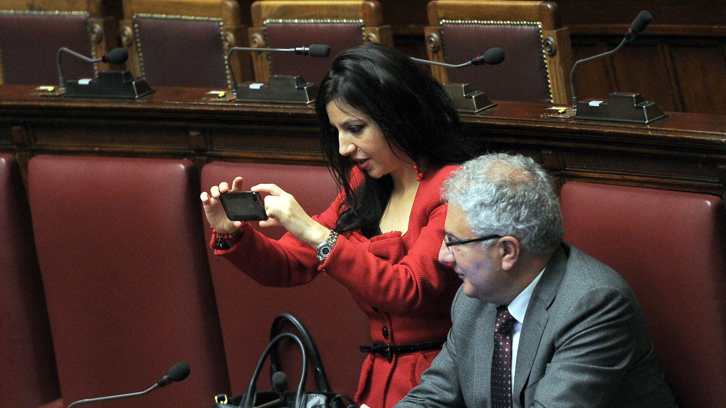 Francesca La Marca risponde alle accuse: "Non ho fatto la quarantena perché sono deputata"