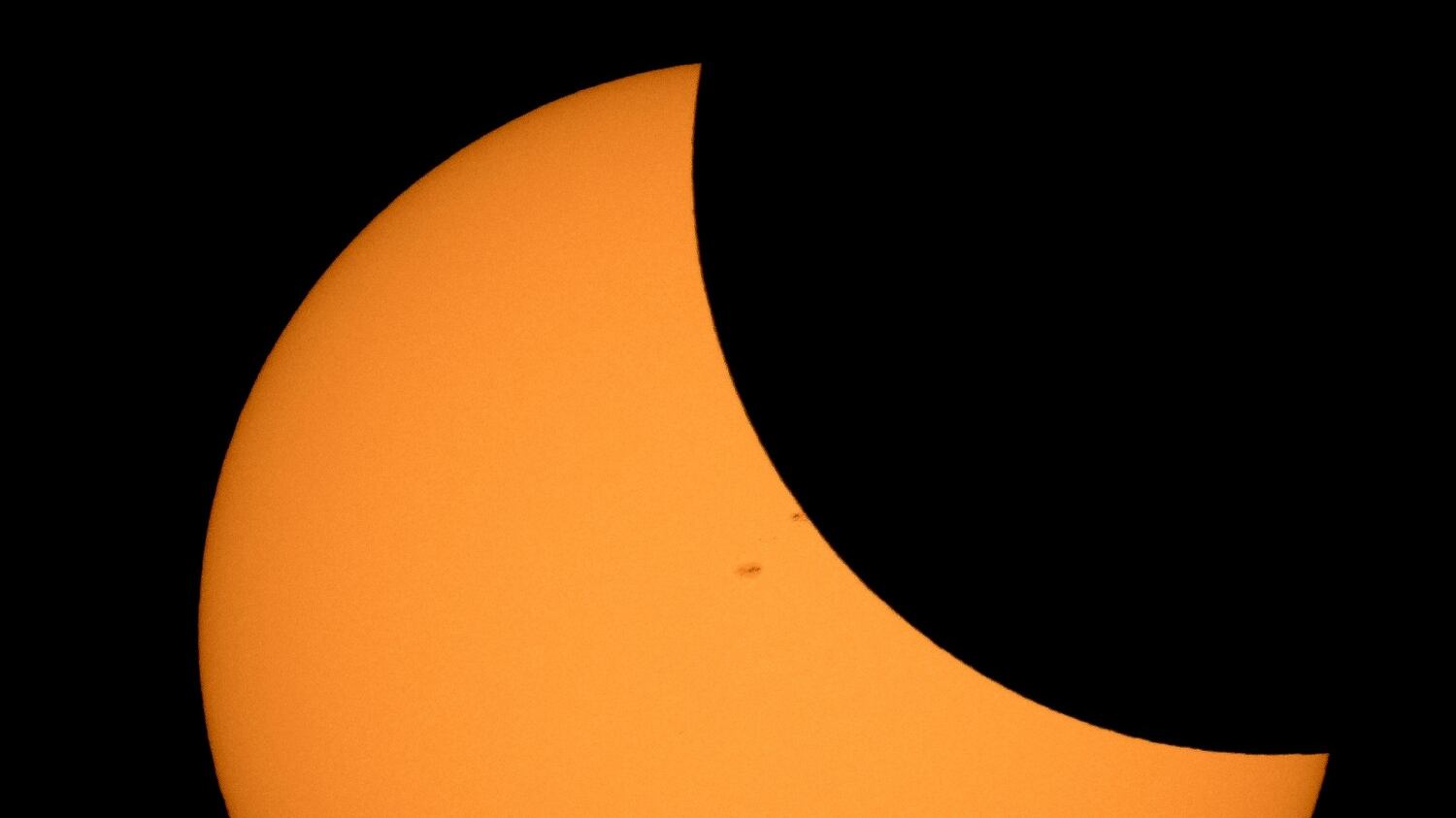 Il 27 luglio ci sarà l'eclissi di Luna più lunga del secolo