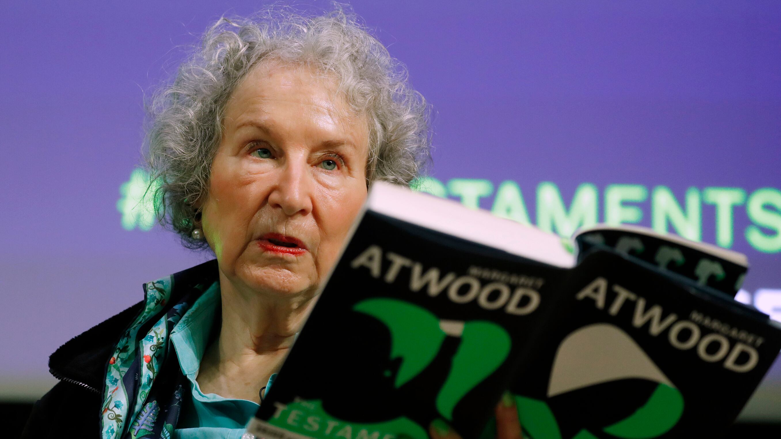Atwood, quante vite in una scrittrice