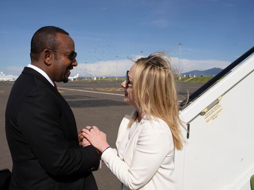 "Corno d'Africa cruciale": Meloni in Etiopia prepara il piano Mattei
