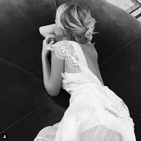Alessia Marcuzzi favolosa con uno spacco inguinale 11