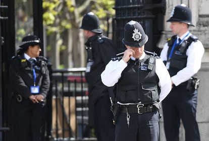 Londra, i funerali dell'agente ucciso durante l'attentato a Westminster 11