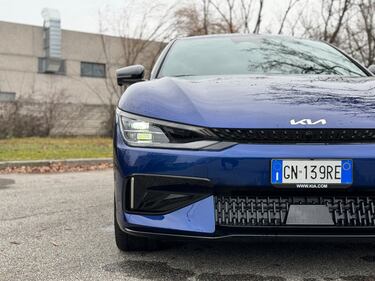 Kia EV6 GT: guarda la gallery della nuovo crossover GT sportiva da 585 CV 4