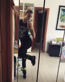 Mercedesz Henger sexy lato b tra le lenzuola 14
