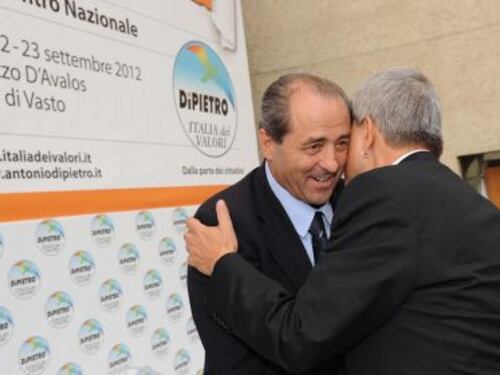 Di Pietro prende le distanze da Grillo: "Fa quello che facevo io 10 anni fa"