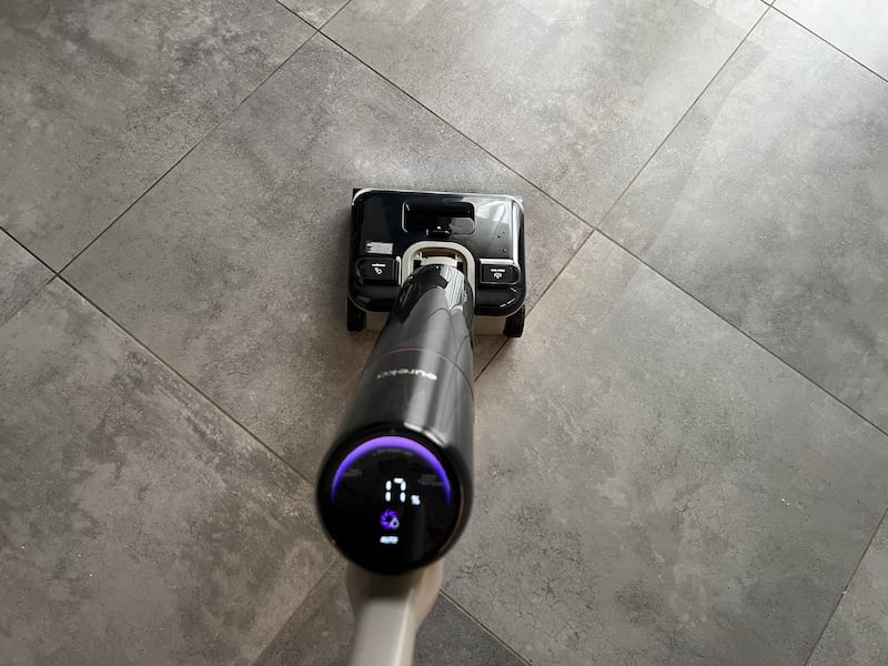 Eureka FloorShine 880