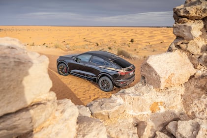 Audi SQ6 Sportback e-tron: il raid nel deserto del Sahara 7