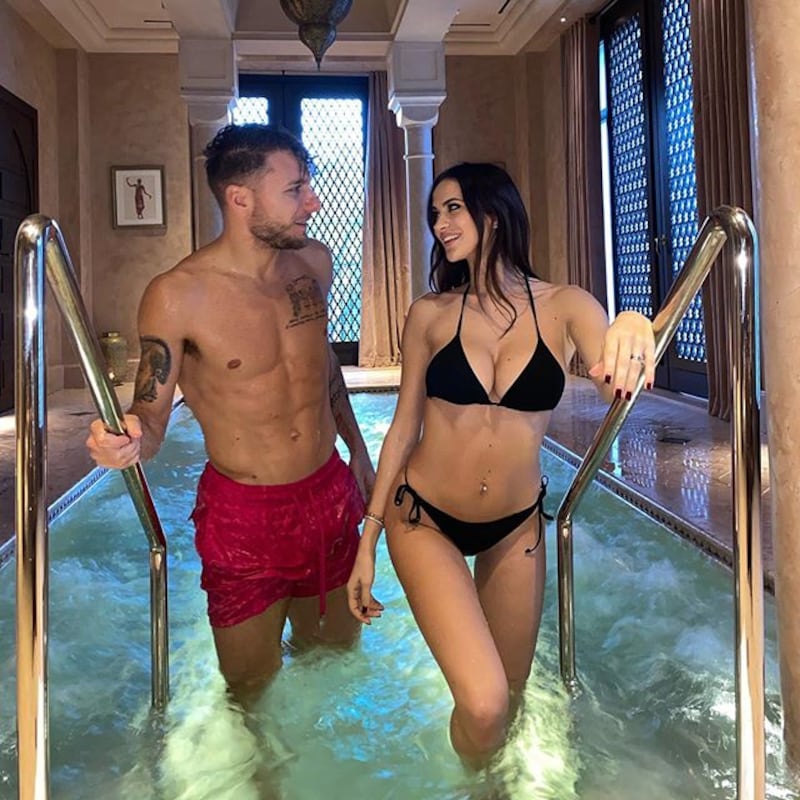 Jessica Melena incantevole su Instagram 3