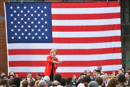 a candidata Elizabeth Warren in campagna elettorale per le Elezioni del 2020 1
