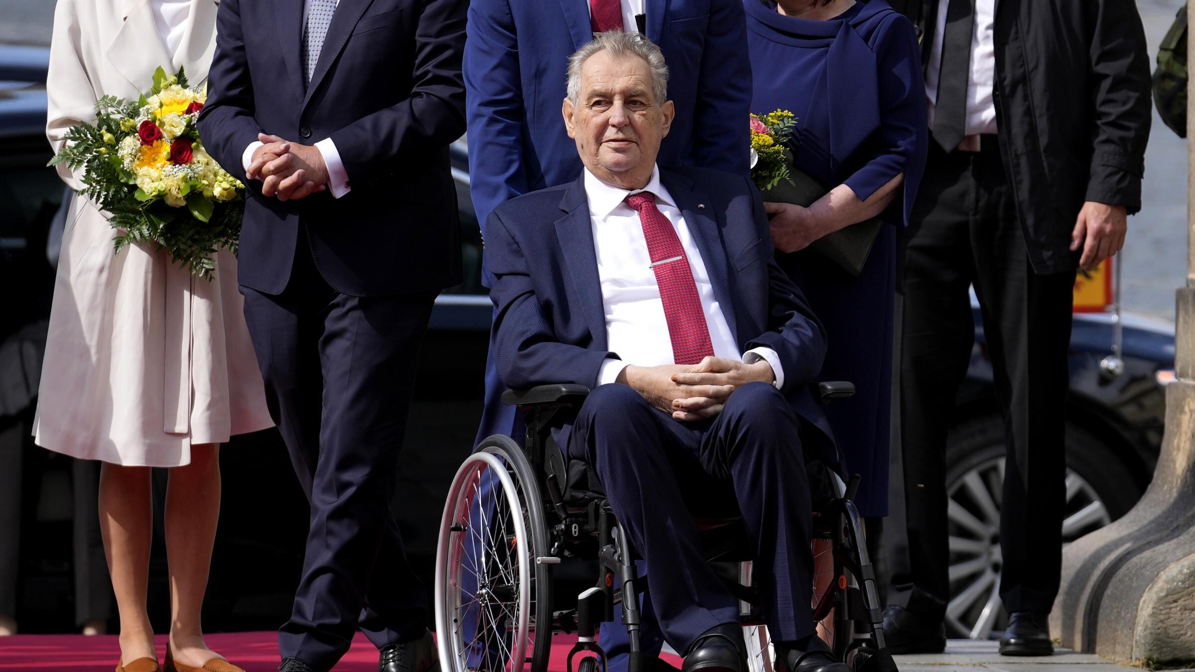 Praga, il presidente ricoverato. Si rischia il vuoto di potere