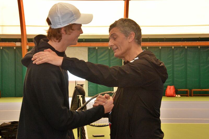 Fiorello gioca a tennis a Bordighera ed è subito show 4