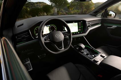 Volkswagen Touarge, guarda la gallery 38