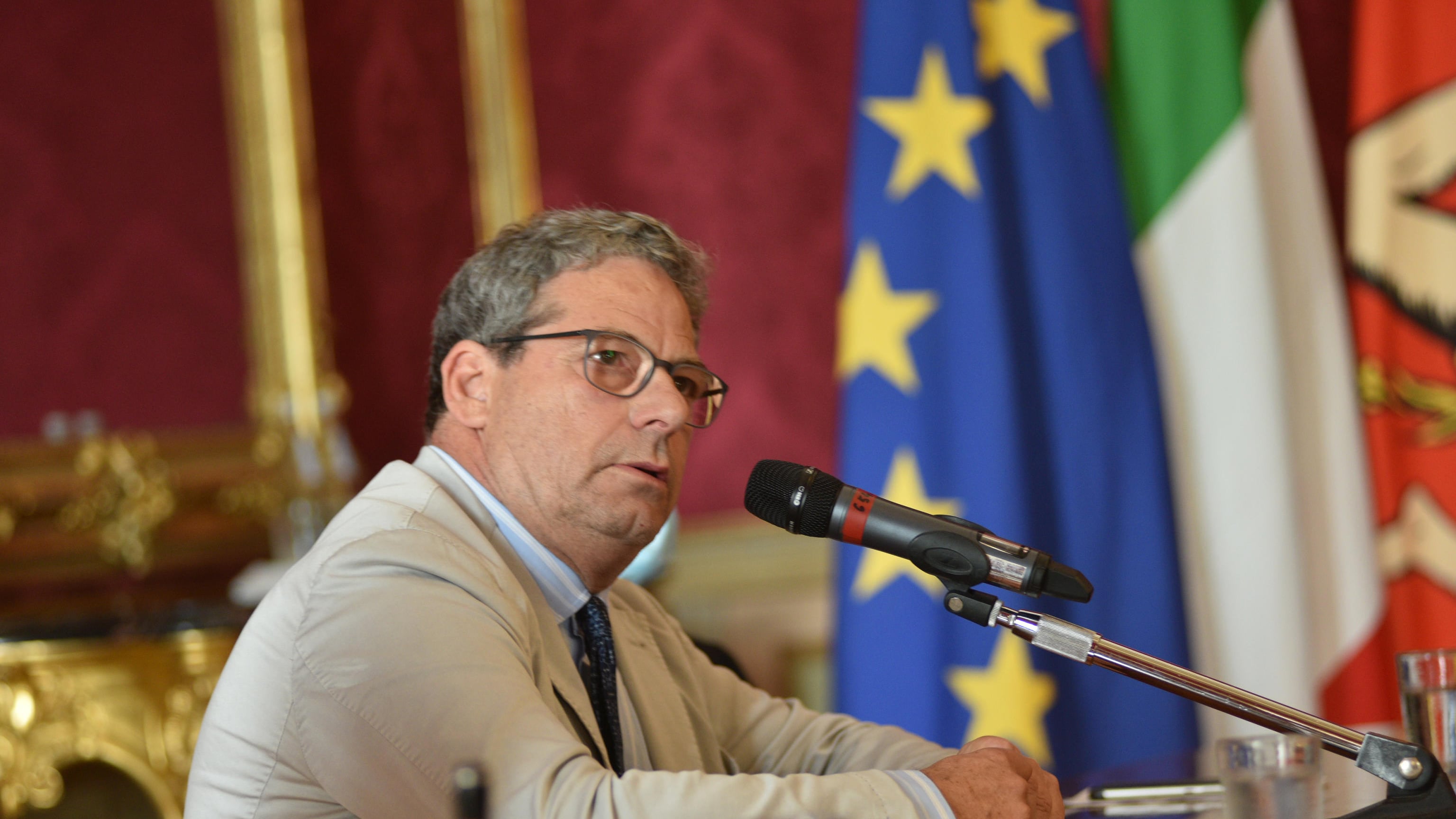 "Errore ma la sinistra taccia: stava con Orlando"