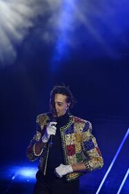 Sanremo 2024: ecco il look della terza serata del Festival di Ghali 1