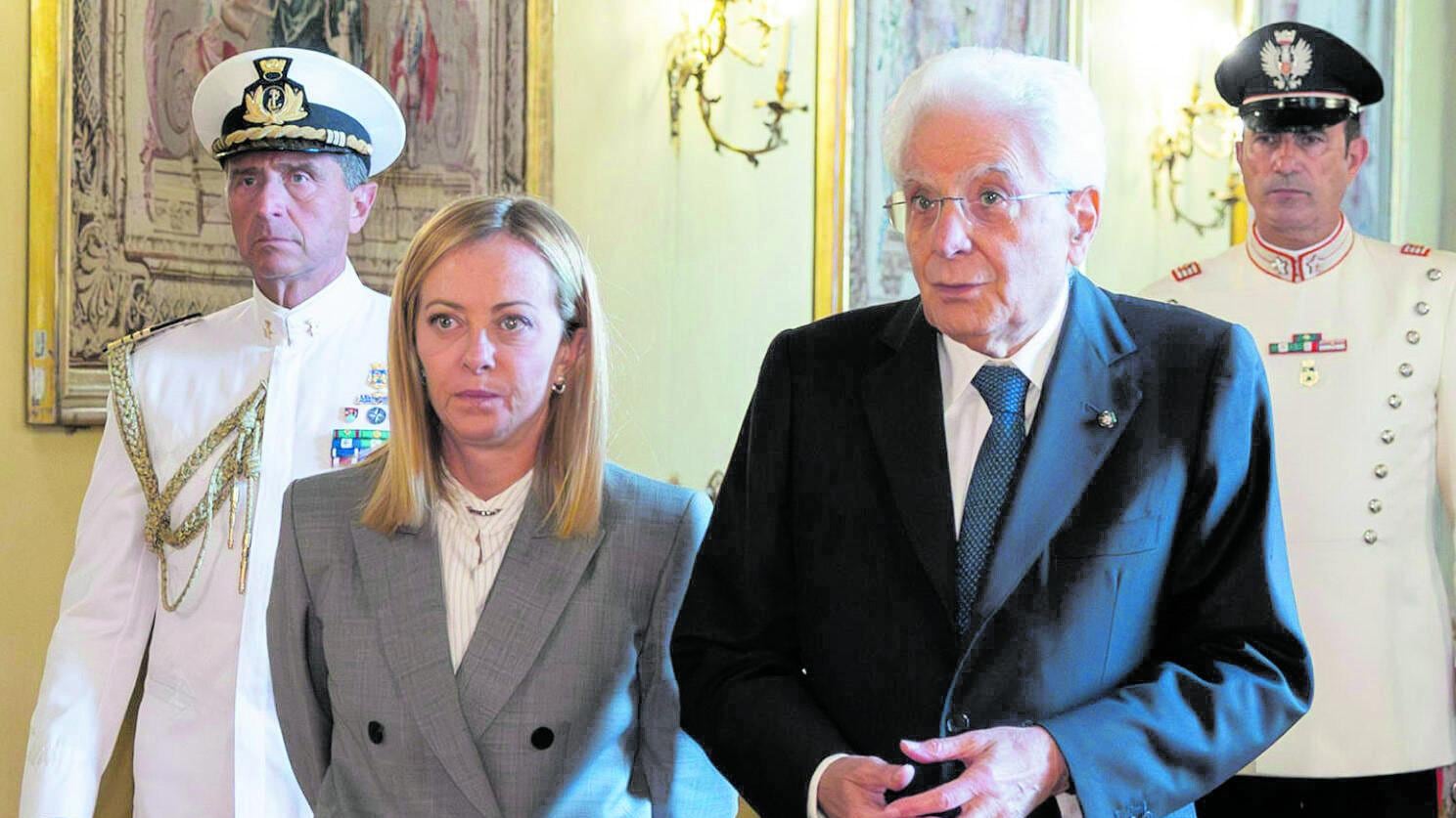 Mattarella e Meloni: una festa "inclusiva". Sullo sfondo l'ombra della legge elettorale