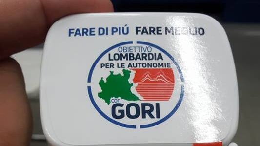 I candidati prendono gli elettori per la gola