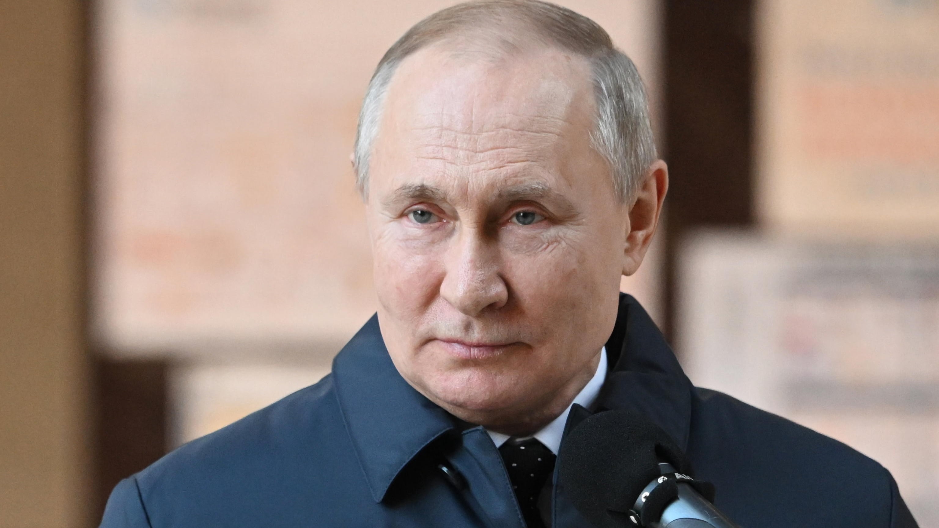 Lo "spreco" dei russi. Trent’anni di libertà per esaltare Stalin e la sete di impero