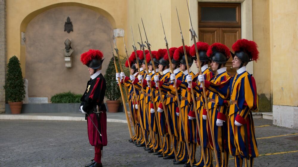 Vaticano, 43 milioni per la nuova caserma dell’esercito del papa