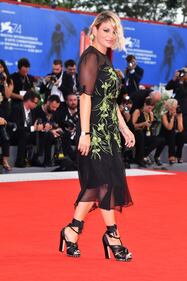 Emma Marrone affascinante a Venezia 19