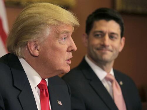 Trump apre all'Obamacare: "Potrei salvarne alcune parti"