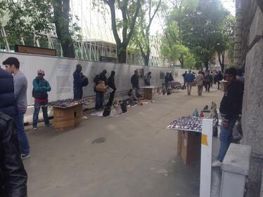 Boom di abusivi nel centro di Milano 1
