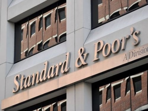L'allarme di Standard & Poors: "L'Italia in stallo politico"