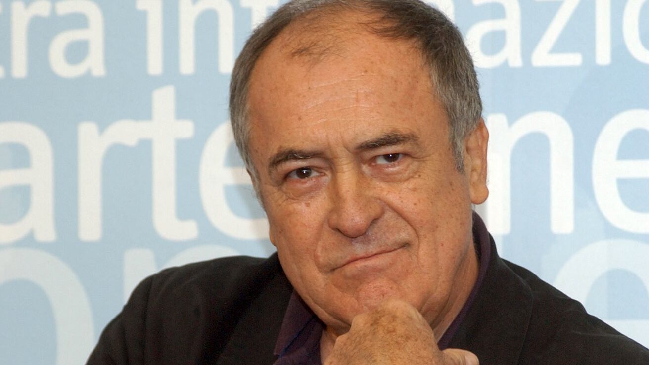 L'Oscar, il film inedito ritrovato, la malattia. Ecco come "La morte del maiale" ha ispirato Bernardo Bertolucci