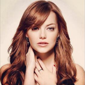 Emma Stone protagonista a Cannes, le foto sexy 13