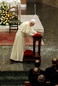 Ratzinger, dall'elezione agli incontri con Francesco 8
