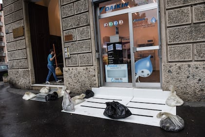 Maltempo, a Milano esonda il Seveso 4