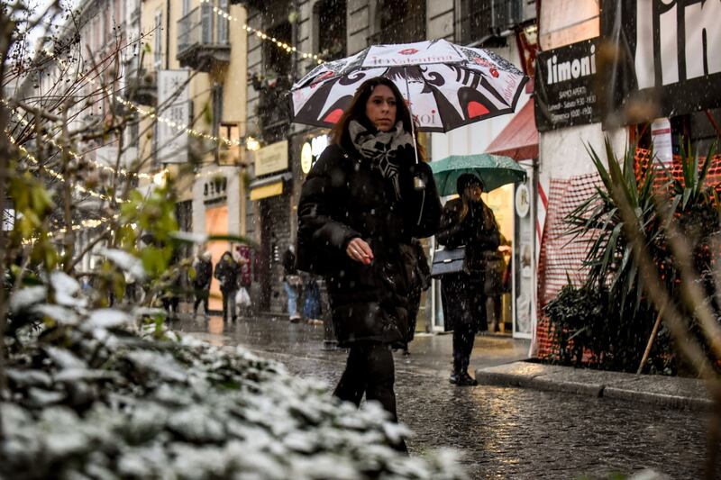 Arriva la prima neve a Milano 1