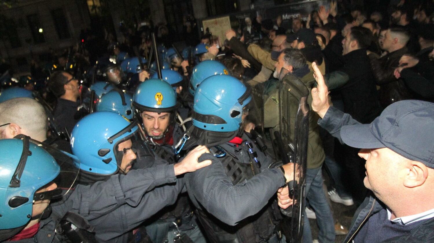 La Procura apre un'inchiesta per il "Presente" a Ramelli