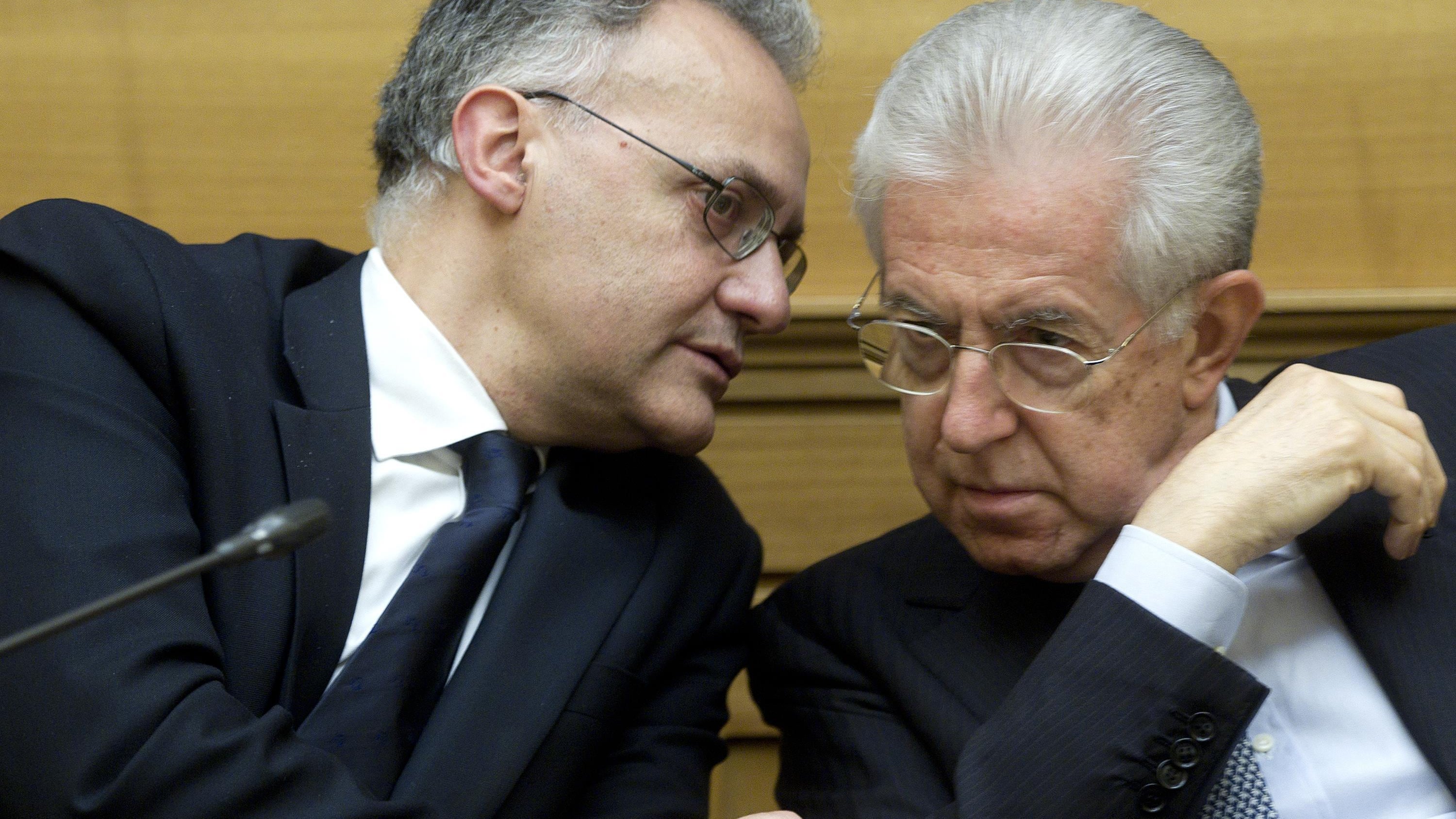 Monti, ultimatum al partito: cacciate i traditori e io torno