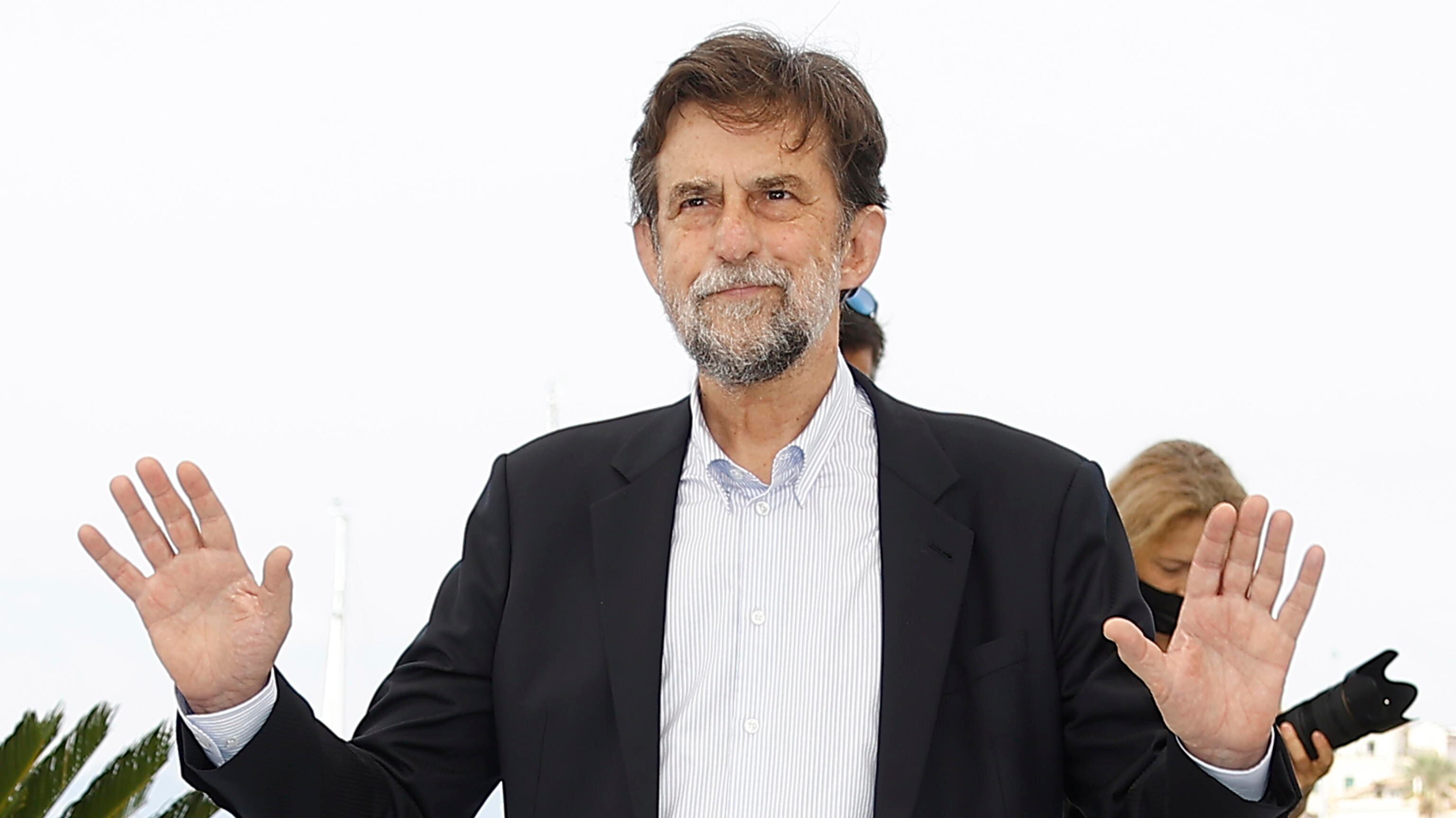Nanni spegne il sol dell'avvenire e così riaccende il suo cinema